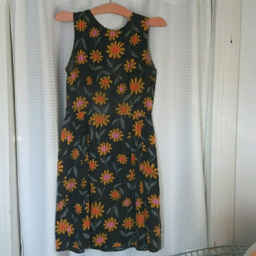 60s Flower Power Dress